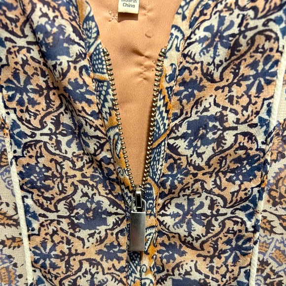 Like New (EUC) Joie Mixed Print Floral Silk Bomber Jacket (Size M) - Picture 3 of 9